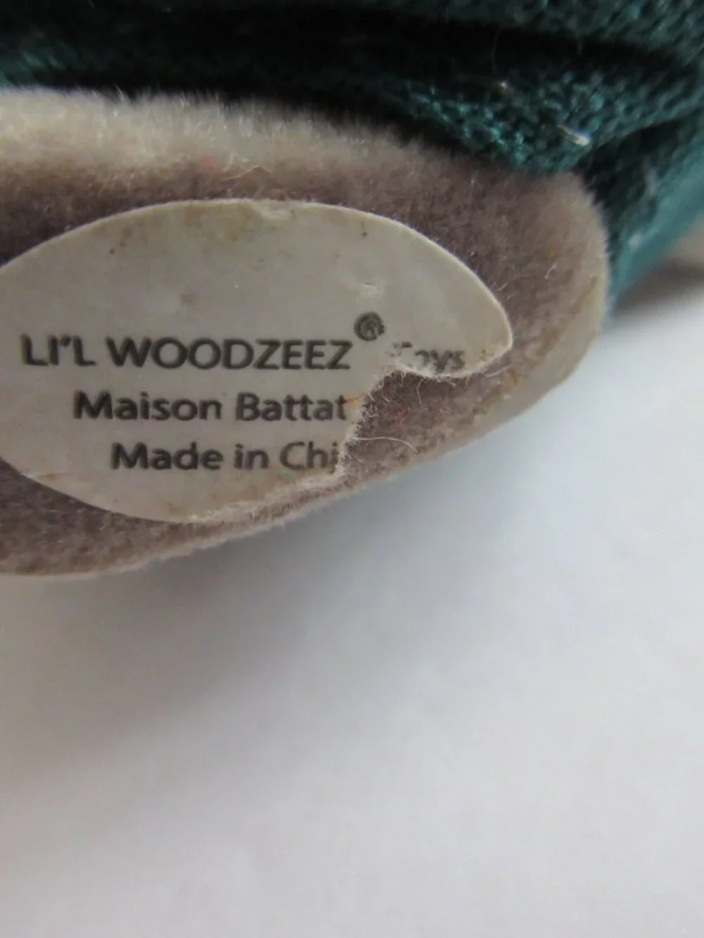 Calico Critters Lil Woodzeez 10 Figures Bears, Squirrels, Dog, Bunny + More